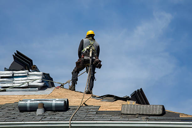 Professional Gutter Installation technician working in Lincroft, NJ